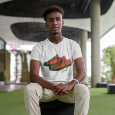 Sneaker Tee